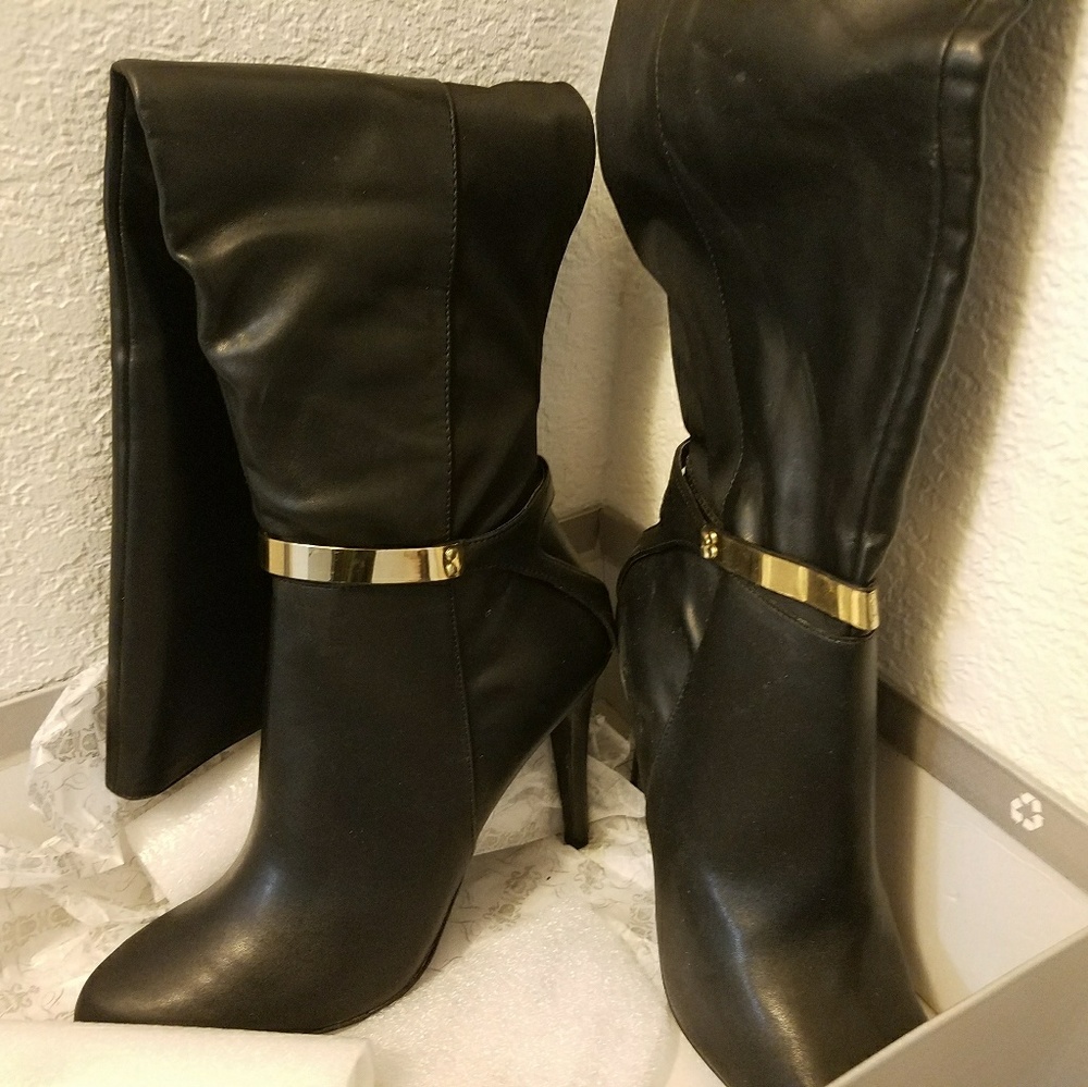 FERGIE FOOTWEAR SIZE 8 black stiletto boots